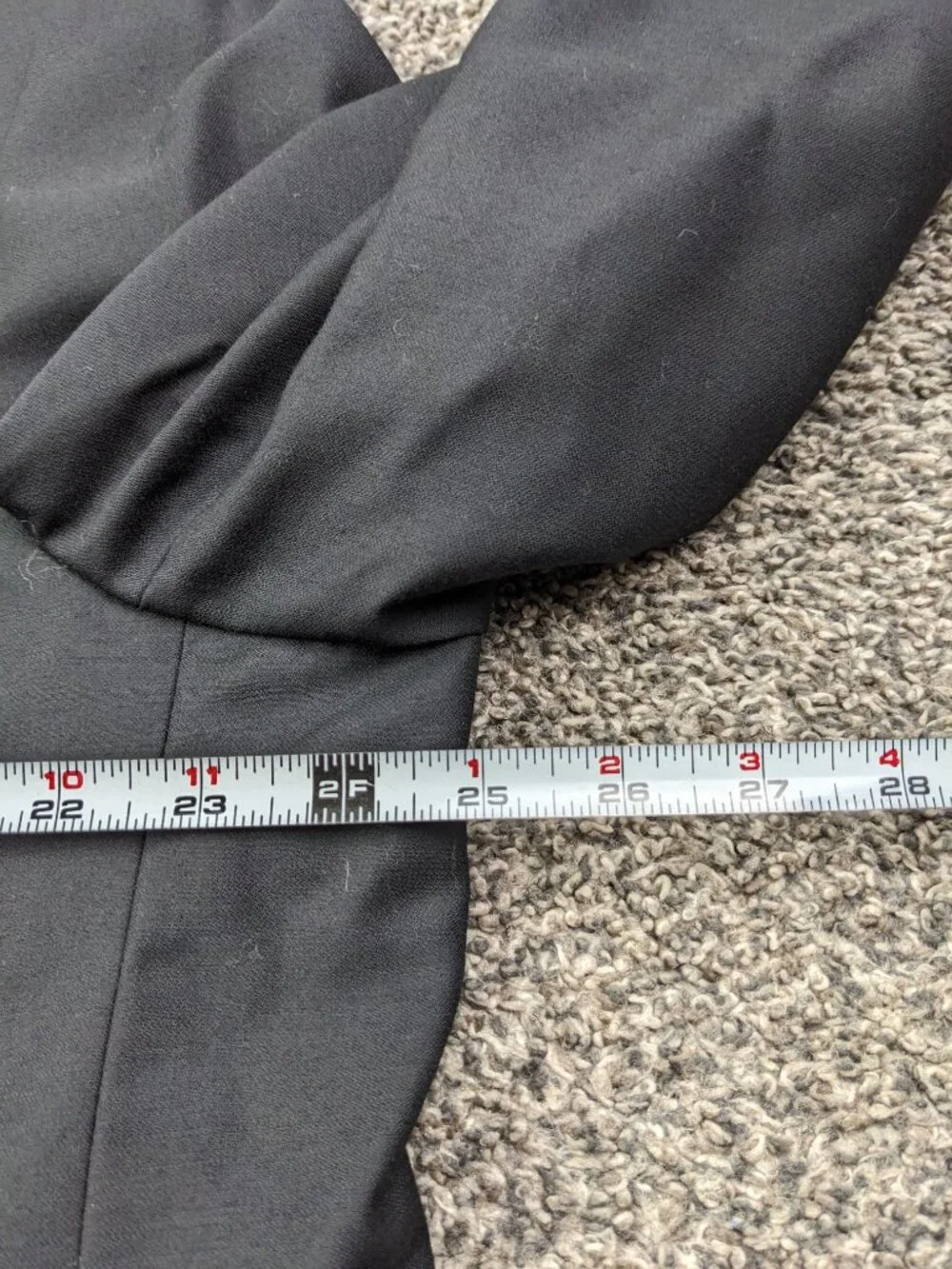 Jos A Bank 48L Tuxedo 2 PC Suit Wool Signature Collection Peak Lapel Black 42x32